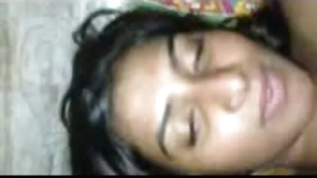 XXX بدون ثبت نام مرغ خود را بیش از حد سوپرخارجی دوجنسه کوچک است برای من