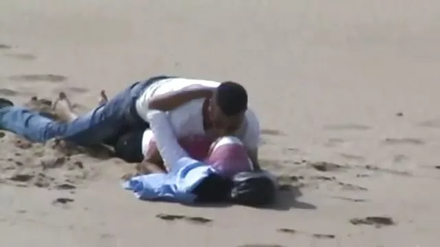 XXX بدون ثبت نام زنده,سیاه,زغال سنگ,آنال,اولین بار, فیلم سوپر خوردن خروس بزرگ