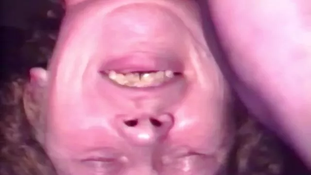 XXX بدون ثبت نام مدیریت فیلم سوپر دختران نوجوان پول. همه انرژی!