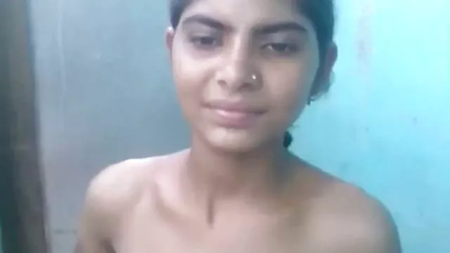XXX بدون ثبت نام سه فیلم سوپر کون کوس جوان به عنوان
